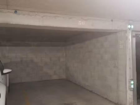 location place de parking dans immeuble hyper centre nantes