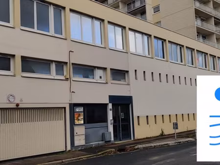bureaux 59 m²