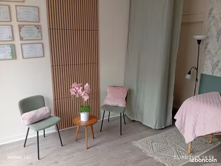 local professionnel 17 m² avec wc et réserve – pipriac