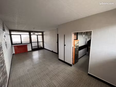 appartement t3 avec garage à loyer 80m2 2 chambres