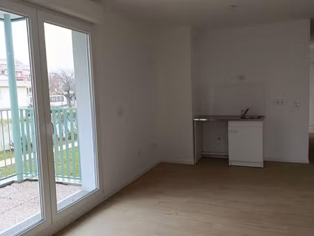 apt. t4 à louer à sens