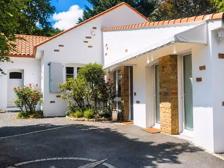 villa 5 pièces 141 m²