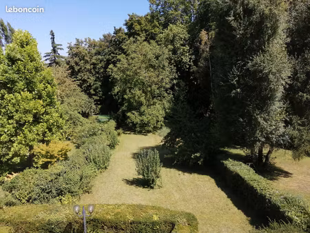 maison familiale spacieuse avec jardin à villennes-sur-seine