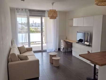 studio 31m2 avec parking sécurisé – lyon 7e