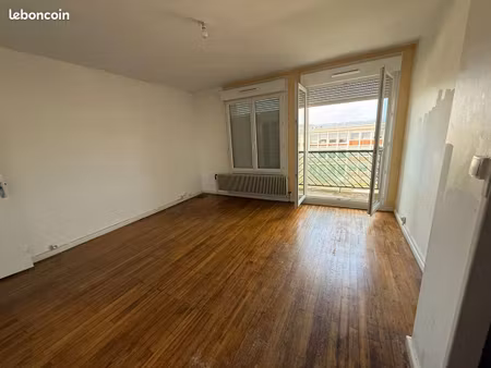 appartement 4 pièces 61 m²