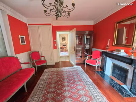 maison 8 pièces 177 m²