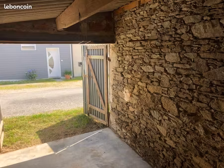 garage / box