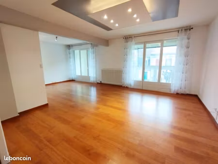 appartement 85 m² + garage double + ascenseur – proche centre