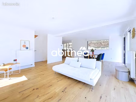 maison 5 pièces 130 m²