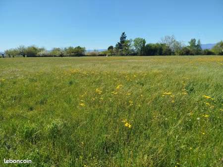 terrain à bâtir de 1000 m² à anneyron (26)