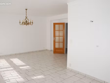 appartement 4 pièces 74 m²