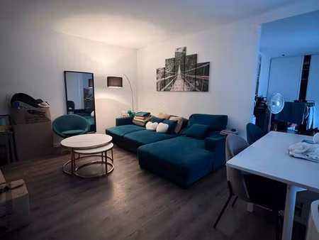 apparemment à louer
