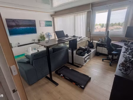 appartement t3 de 67 m² à rénover – dernier étage – aplemont (le havre)