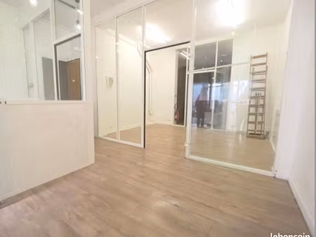 local commercial 61 m²