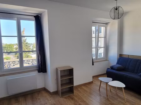 studio meublé centre château-gontier