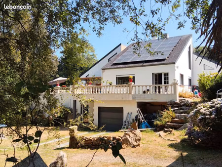 domaine avec parc et maison de 700 m2