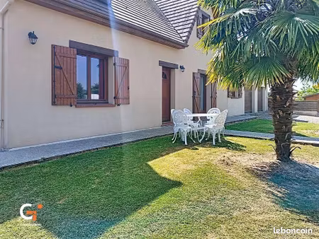 maison 2 pièces 173 m²