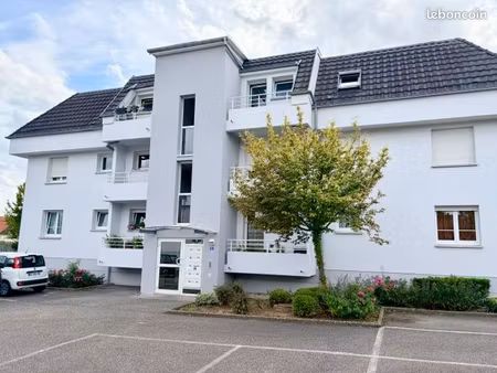 2 pièces – 53 m² – dernier étage – quartier calme