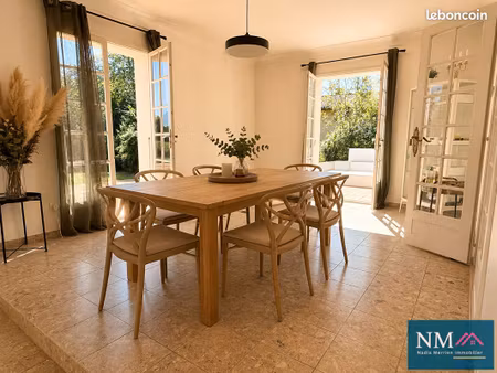 maison 8 pièces 180 m²