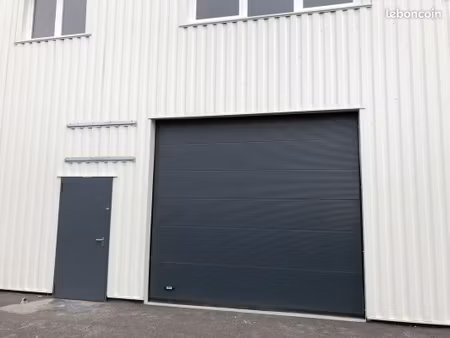 local d’activité 190 m²