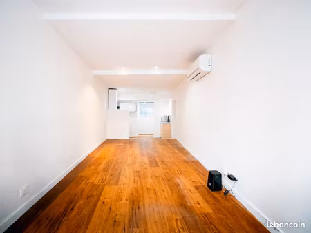 à louer – local professionnel / bureau / studio – 25 m² – bayonne saint-esprit