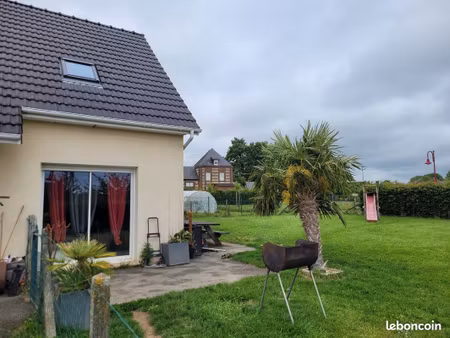 pavillon 4 pièces 82 m²