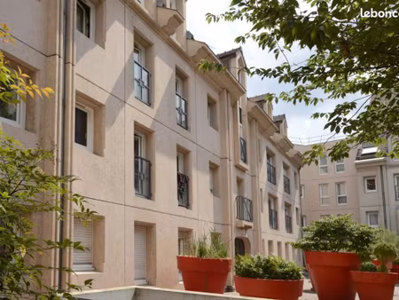 appartement 2 pièces 55 m²