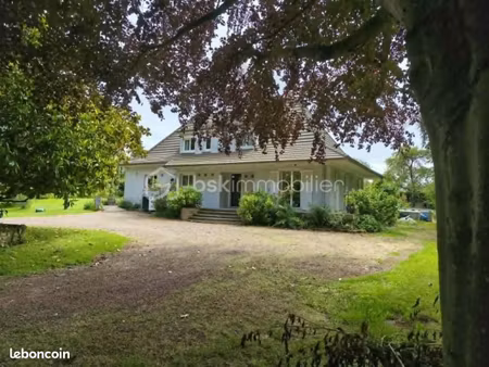propriété 10 pièces 200 m²