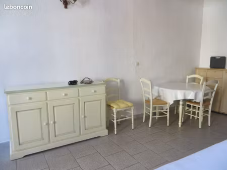toulon centre haut tb studio meublé 37m2