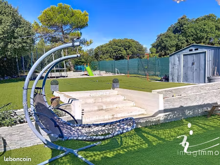 villa 6 pièces 145 m²