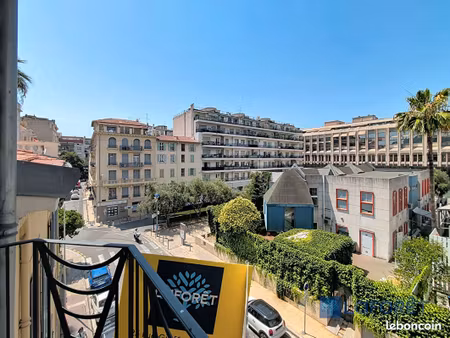 appartement 3 pièces 49 m²