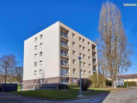 appartement 3 pièces 69 m²