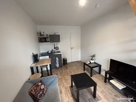 appartement 1 pièce 12 m²