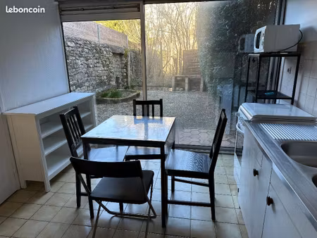 alençon 2 pièces 45 m2 meublées très spacieux avec jardin privatif