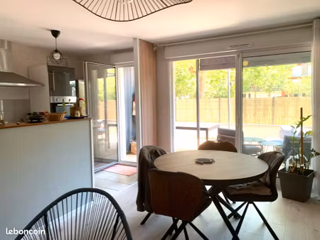 appartement t3 – 66 m² + terrasse 44 m² – angers victor hugo / desjardins