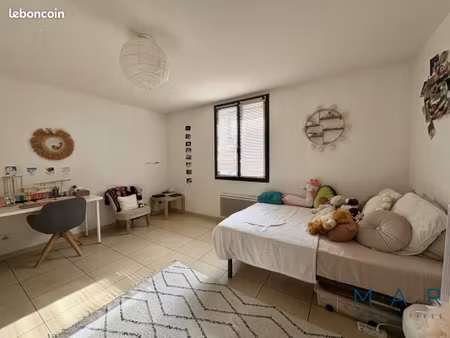 studio 1 pièce 23 m²
