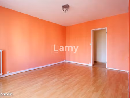 appartement 4 pièces 67 m²