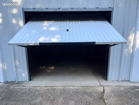 a louer box 15m2