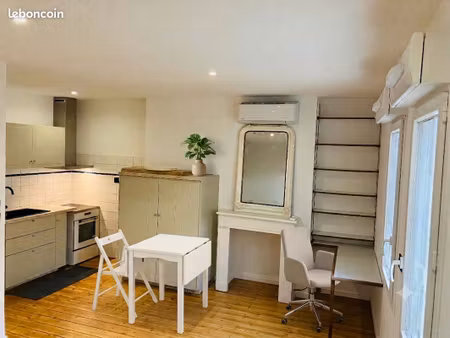 loue studio refait à neuf  meublé  climatisé - bordeaux centre (quartier lycées montaigne 