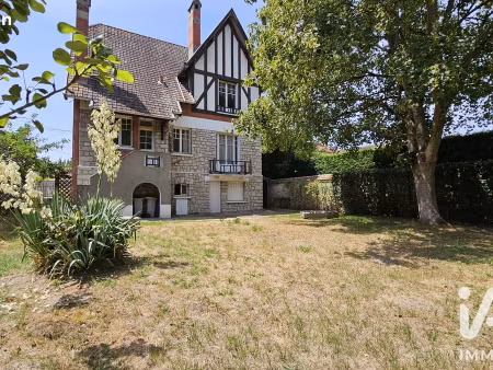 maison 6 pièces 140 m²
