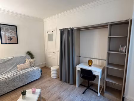 très beau studio - calme