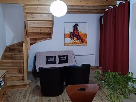 appartement tout équipé t2 de 40 m 2 en duplex à marvejols