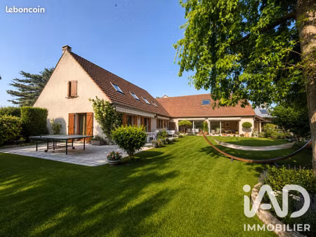 propriété 8 pièces 348 m²