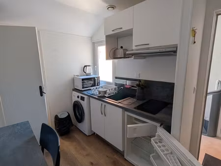 studio de 22m² meublé ctre ville proche eglise