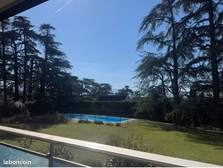 appartement t4 90m2 résidence avec piscine