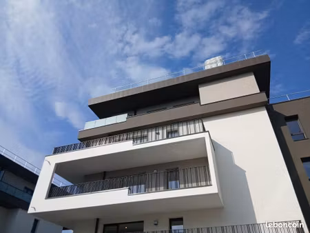 appartement 3 pièces 61 m²
