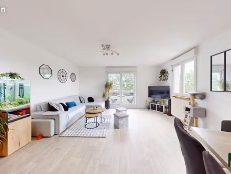 appartement 4 pièces 103 m²