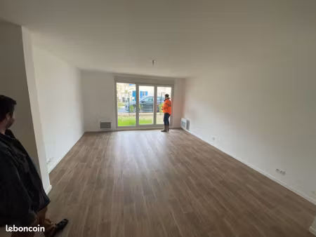 appartement 3 pièces 65m²