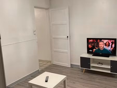 maisonette / appartement t2 meublé beauvais centre location longue ou courte durée