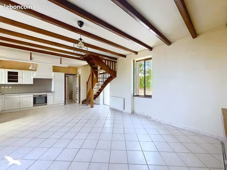 maison 4 pièces 70 m²